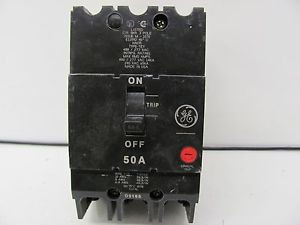 GENERAL ELECTRIC CIRCUIT BREAKER TYPE TEY 50A/480V 3 POLE USED
