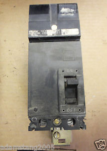 Square D FA 2 pole 30 amp 480v FA24030 Circuit Breaker black