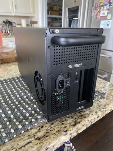 Akitio Node  External Gpu Thunderbolt3