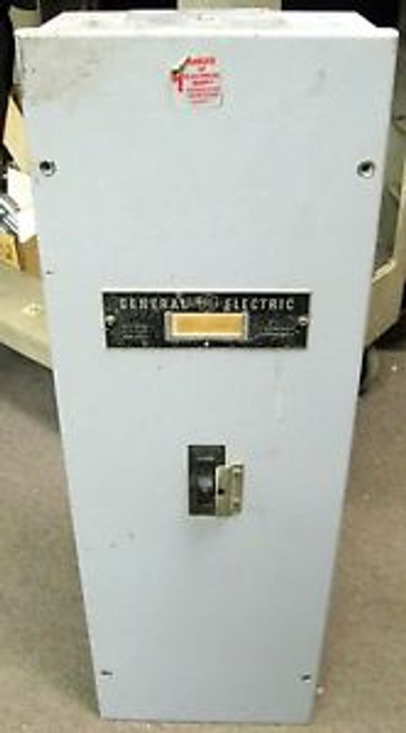 GE 200AMP INDOOR BREAKER TQD & THQD BREAKER TYPE 240V W/ LOCKOUT - USED