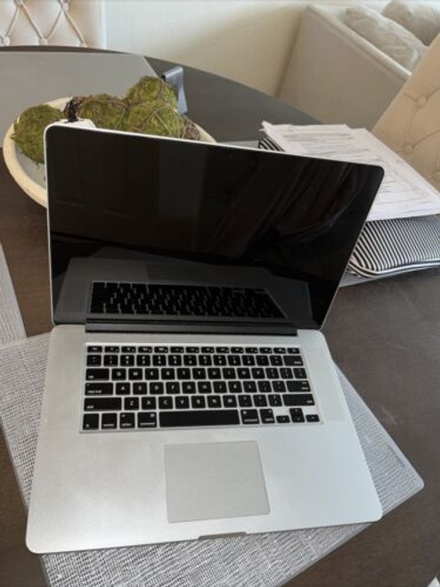 Macbook Pro Retina 15" A1398 - Mid 2014