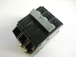 CUTLER HAMMER CHB320 BOLT-ON CIRC BREAKER 20A 3P 120/240V USED CONDITION NO BOX
