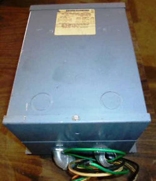 Square D Dry Type Transformer Cat 2S1FCSA, 1PH, 60HZ, TYPE S, TYPE 3R ENC. USED