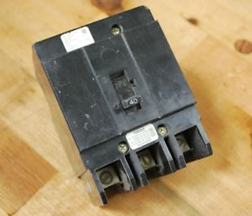 Westinghouse GHB3040 QOB, 40 AMP, 3 Pole Circuit Breaker