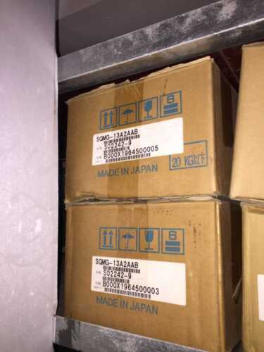 1Pc New    Servo Motor Sgmg-13A2Aab   #Lyd