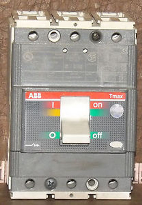 1 USED ABB TMAXT2S 40A CIRCUIT BREAKER MAKE OFFER