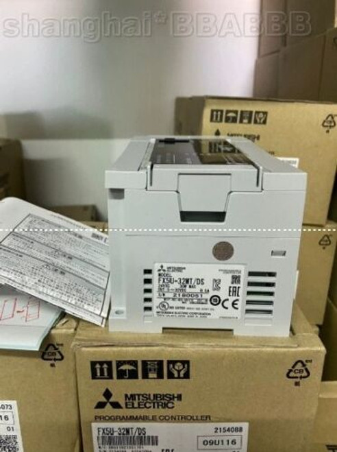 1Pcs New  Fx5U-32Mt/Ds