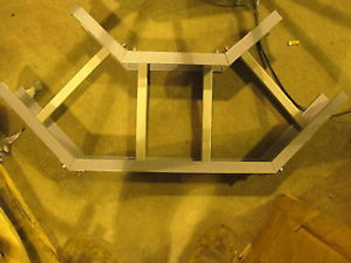 P-W Industries 12 Fiberglass Ladder Tray 90