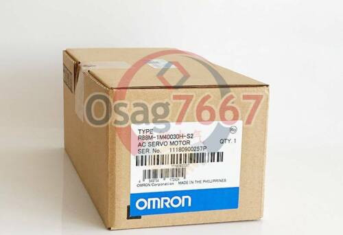 One Omron R88M-1M40030H-S2 R88M1M40030Hs2 Servo Motor New