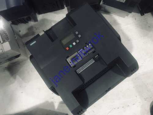 1Pc Used Good 380V  V20 18.5Kw 6Sl3210-5Be31-8Uv0