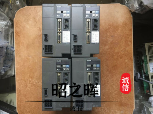 1Pc 100% Tested  Pyc102C3-Vvt2