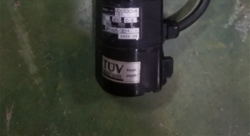 1Pc For Used R88M-U05030Va-S1