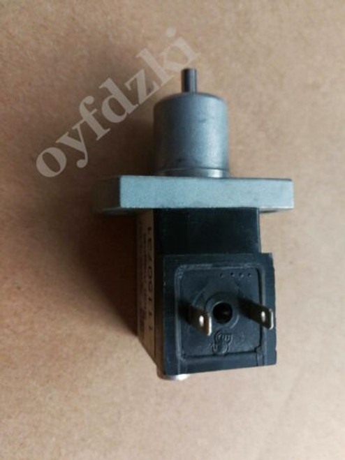 1Pcs Used 11150731 Iro 31.1245.102 Stop Magnet