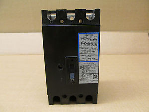 1 CUTLER HAMMER CHH3070 CHH CIRCUIT BREAKER 3 POLE 70 AMP 70A 240 VAC 240V 3P