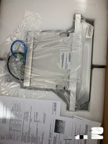 One New  03212-Na24-Djm1