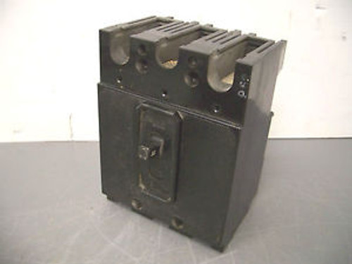 SIEMENS ITE CIRCUIT BREAKER CATEF3B030 30A/600V/3POLE CHIPPED