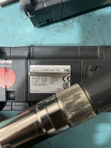 One Tested  Used 1Fk7032-2Ak71-1Cg1