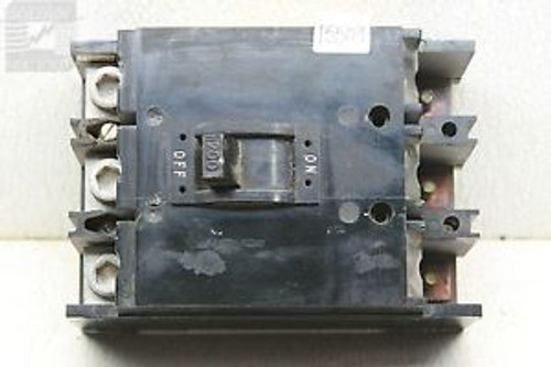 Square D Q2MB3200 Circuit Breaker 240V 200A 3P (Used)