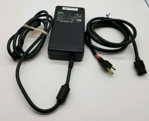 Dell Ac/Dc Adapter Power Supply Model D220P-01 Da-2 Series #M8811  Used