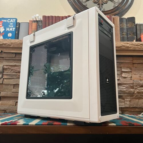 Corsair Vengeance C70 Atx Military-Style Mid-Tower Pc Case Rare White W/ Window