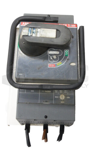 Abb T4L250 Circuit Breaker 3 Pole 600V 50/60Hz 500A