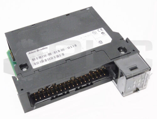 Allen Bradley 1756-M02As Ser A 2 Axis Ssi/Analog Servo Module 1756-M02As/A