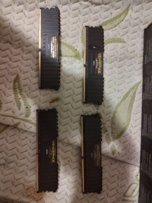 Corsair Vengeance Lpx Ddr4 3000Mhz (4X 8Gb) 32Gb