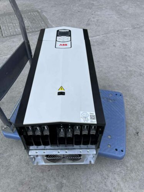 Used Working Acs880-01-290A-3