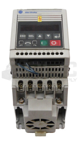 Allen Bradley 160-Aa04Nps1 /B Variable Speed Drive 200-240V 5.4A 50/60Hz