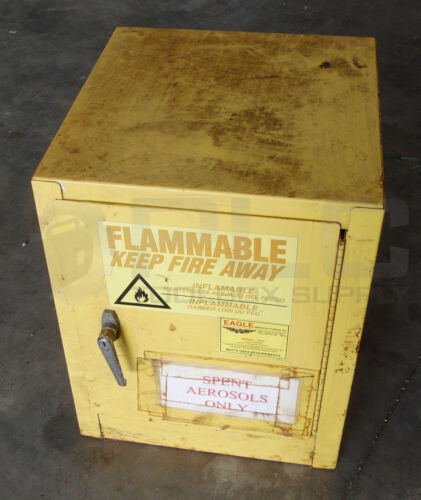 Eagle Manufacturing 1903 Safety Storage Cabinet 4 Gal