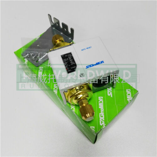 1Pc New For Saginomiya Pressure Switch WnsC106X