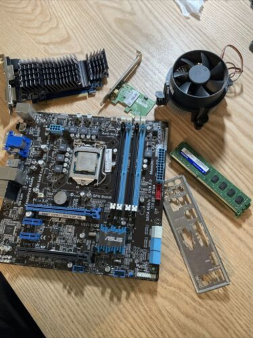 Asus P8H77-M Pro/Cm6870/Dp_Mb Intel Motherboard