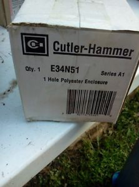 Cutler Hammer 1 Hole Pushbutton Enclosure E34N51