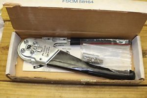 ASTRO 11210 CRIMP TOOL w 3630-3 & 4189-1 POSITIONER