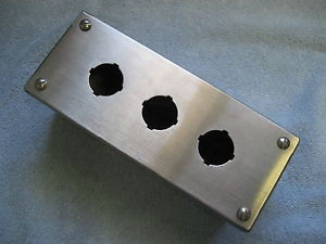 EATON 10250TN35 Pushbutton Enclosure Stainless Steel  Vertical 3 Hole  USED
