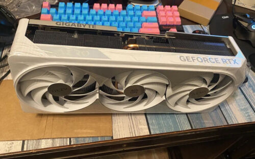 Gigabyte Rtx 4080 Aero Oc White Gpu 16Gb Gddr6X