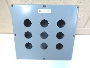 ALLEN BRADLEY 800T-9TZ SERIES T 9-HOLE PUSHBUTTON ENCLOSURE - FREE SHIPPING