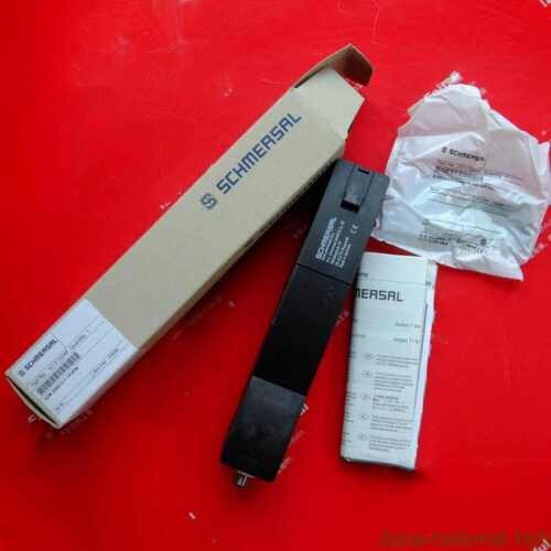 New Interlock Switch 101210048 Azm 200St2-T-1P2Pw