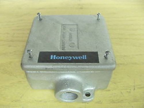 Honeywell FSC222 Crouse Hinds Outlet Box