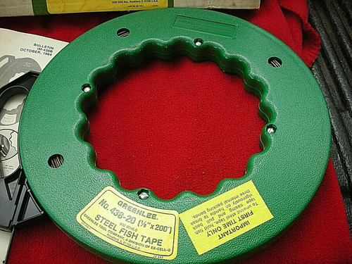 GREENLEE 438-20 Steel Fish Tape - 200' x 1/8"