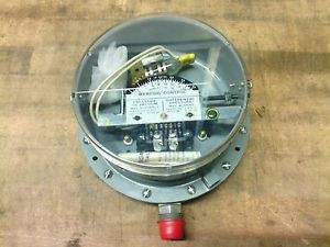MERCOID PRESSURE SWITCH 0-30 NIB PG-3-P1 NEW OLD STOCK