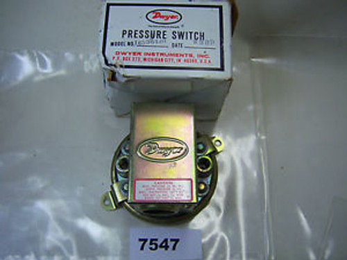 (7547) Dwyer Series 1900 Pressure Switch 25-165364-00