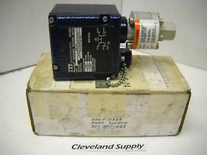Itt Neo-Dyn 200P12Z3E Adjustable Pressure Switch 20-220Psig New In Box