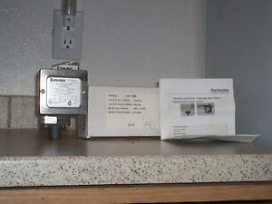 Free Usa Shipping With Barksdale Pressure E1H-H250 10-250 Psi Temperature Switch