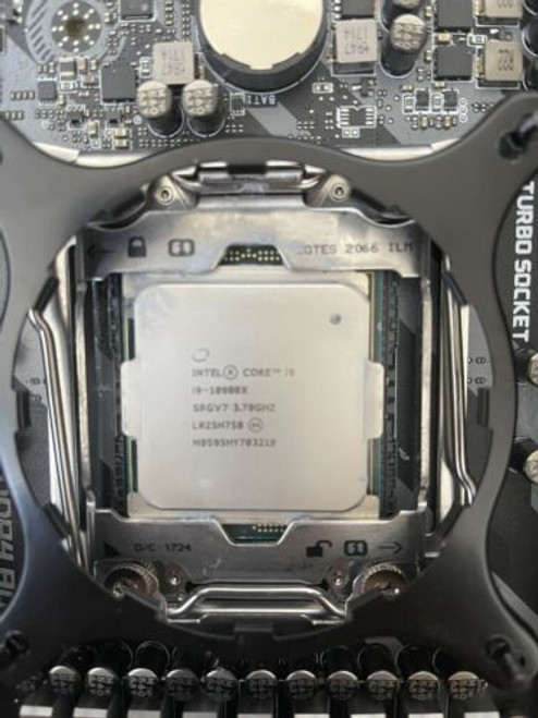 Intel Core I9-10900X X-Series Processor Srgv7 3.7 Ghz, 10-Core Lga 2066 X299