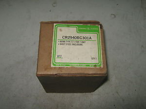 (Q5-2) 1 NEW GENERAL ELECTRIC CR2940BC301A ENCLOSURE
