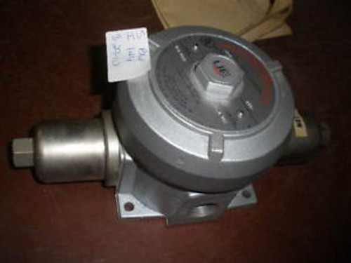 United Electric Diff Pressure Switch J110K-140