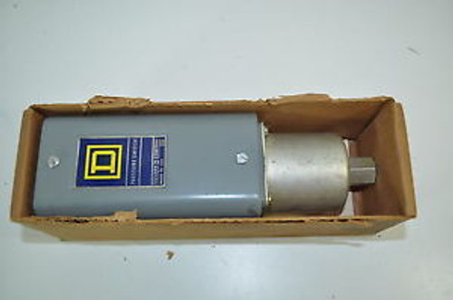 New Square D Sq. D Industrial Pressure Switch 9012  # Bcg-0  13-14 Psi  Series A