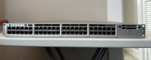 Cisco Catalyst 3850-48U-E V06 48 Port Poe+ Switch Upoe