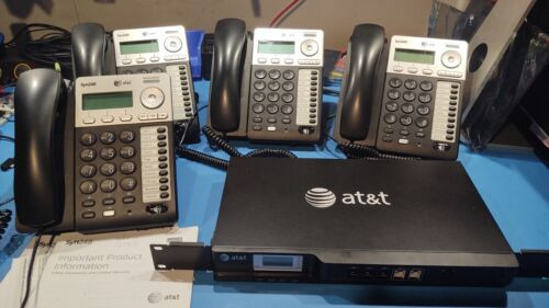 At&T Sb35010 Syn248 Analog Gateway With 4 Phones Sb35025